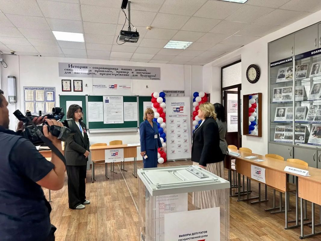 В ГОРОДЕ ЧЕРКЕССКЕ ПРОВЕРИЛИ ГОТОВНОСТЬ ИЗБИРАТЕЛЬНЫХ УЧАСТКОВ К ПРОВЕДЕНИЮ ВЫБОРОВ В ГОРОДЕ ЧЕРКЕССКЕ ПРОВЕРИЛИ ГОТОВНОСТЬ ИЗБИРАТЕЛЬНЫХ УЧАСТКОВ К ПРОВЕДЕНИЮ ВЫБОРОВ