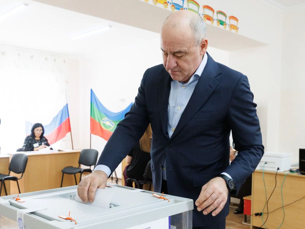 Рашид Темрезов: Сделал выбор - за будущее России! Рашид Темрезов: Сделал выбор - за будущее России!