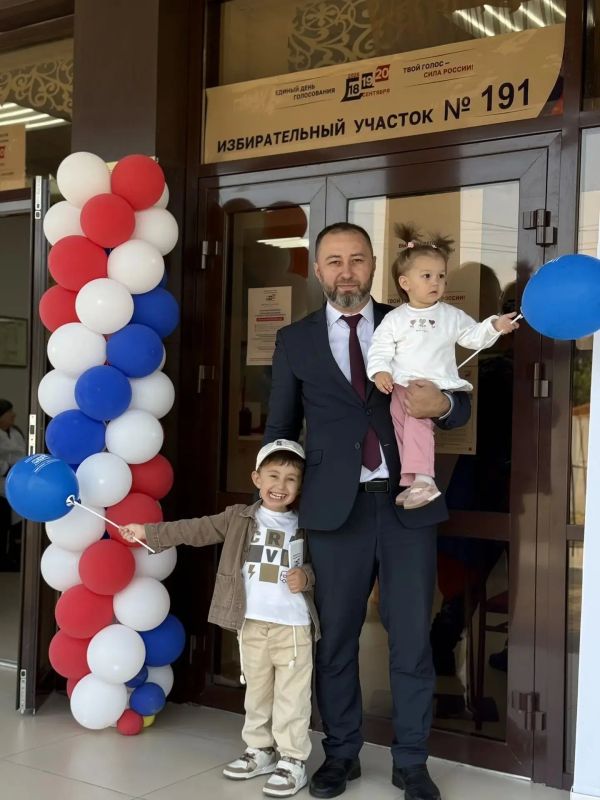 Руководитель ЦУР КЧР Ахмат Аппаков принял участие в выборах депутатов Государственной Думы Руководитель ЦУР КЧР Ахмат Аппаков принял участие в выборах депутатов Государственной Думы