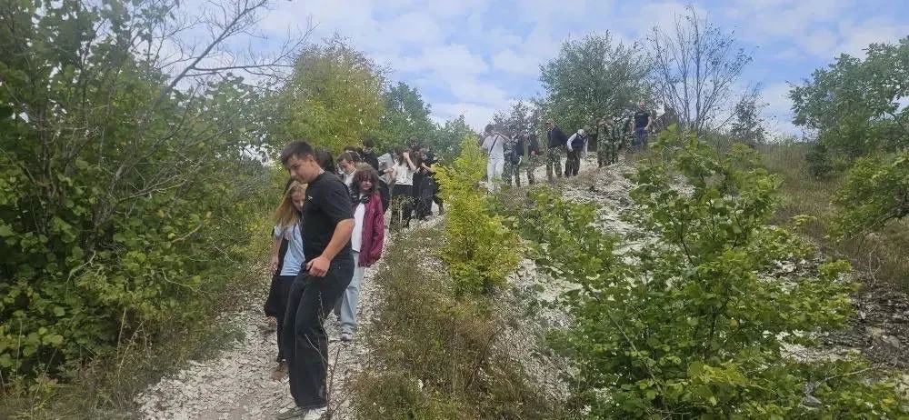 Православная молодежь. Черкесска приняла участие во встрече ковчега с частицей посоха пророка Моисея Православная молодежь. Черкесска приняла участие во встрече ковчега с частицей посоха пророка Моисея