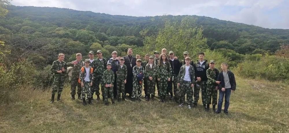 Православная молодежь. Черкесска приняла участие во встрече ковчега с частицей посоха пророка Моисея Православная молодежь. Черкесска приняла участие во встрече ковчега с частицей посоха пророка Моисея