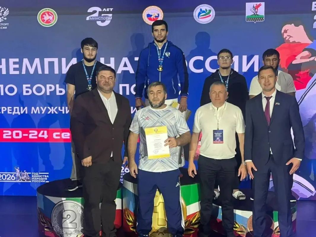10 медалей и 5 путевок на чемпионат мира в активе борцов на поясах Карачаево-Черкесии по итогам чемпионата России по борьбе на поясах среди мужчин и женщин 10 медалей и 5 путевок на чемпионат мира в активе борцов на поясах Карачаево-Черкесии по итогам чемпионата России по борьбе на поясах среди мужчин и женщин