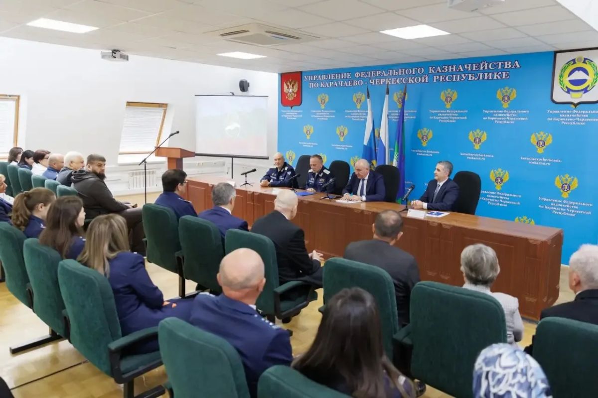 Приказом Министра финансов РФ Антона Силуанова на должность руководителя Управления федерального казначейства по Карачаево-Черкесии назначен Науруз Лепшоков Приказом Министра финансов РФ Антона Силуанова на должность руководителя Управления федерального казначейства по Карачаево-Черкесии назначен Науруз Лепшоков