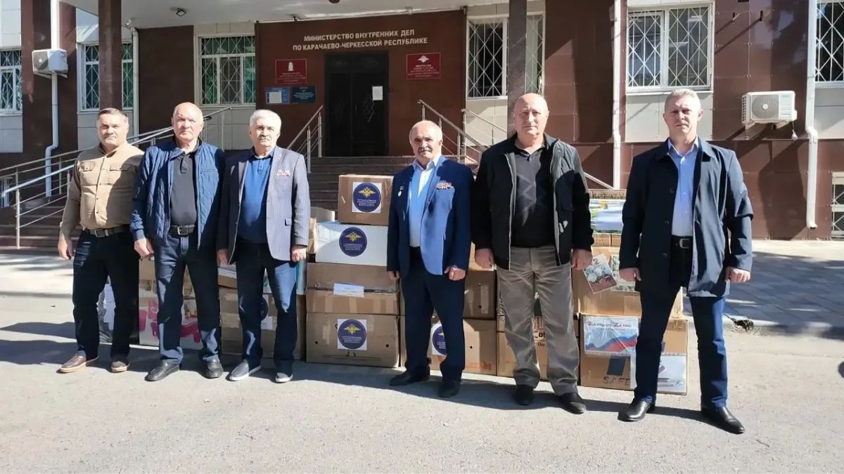 Ветераны органов внутренних дел Карачаево-Черкесии при поддержке неравнодушных жителей собрали и отправили очередной груз военнослужащим в зону СВО