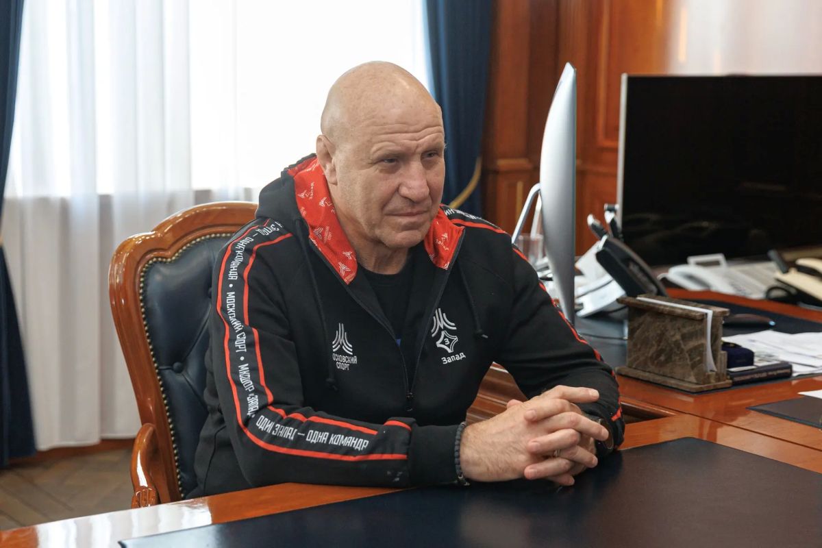 Рашид Темрезов: В Карачаево-Черкесию прибыл прославленный спортсмен, олимпийский чемпион, президент Федерации спортивной борьбы России Михаил Мамиашвили Рашид Темрезов: В Карачаево-Черкесию прибыл прославленный спортсмен, олимпийский чемпион, президент Федерации спортивной борьбы России Михаил Мамиашвили