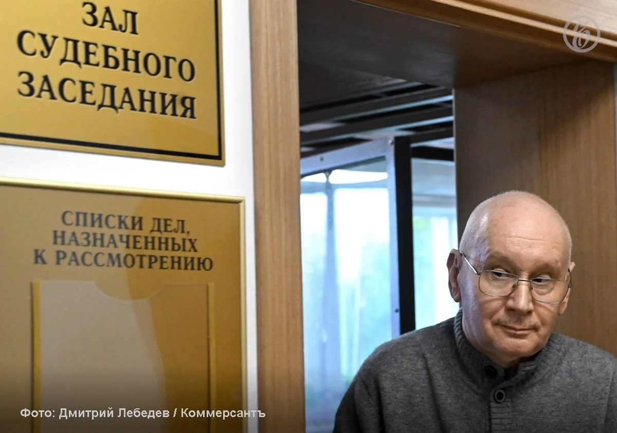 Пушкинский горсуд Подмосковья заново отобрал коллегию присяжных по уголовному делу совладельца универмага «Московский» Валерия Цимбаева, а также участников банды спецназовцев, промышлявшей заказными убийствами