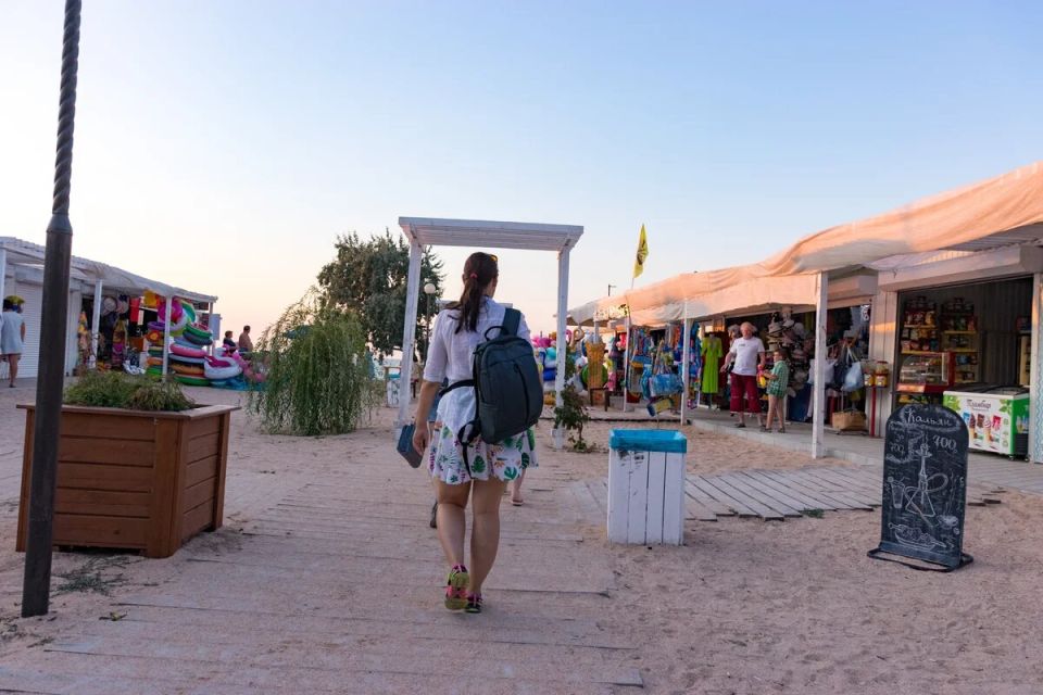 Грязные пляжи и неприятные запахи: почему отдых на Азовском море разочаровывает