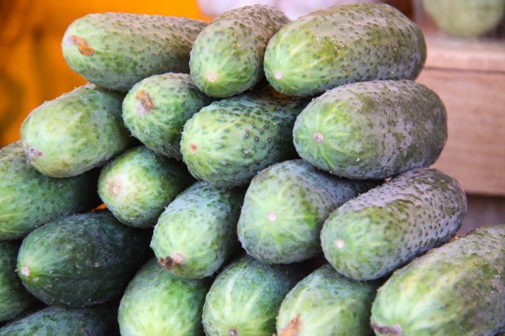 Вы чистите овощи неправильно: 3 продукта, кожура которых крадёт 90% пользы