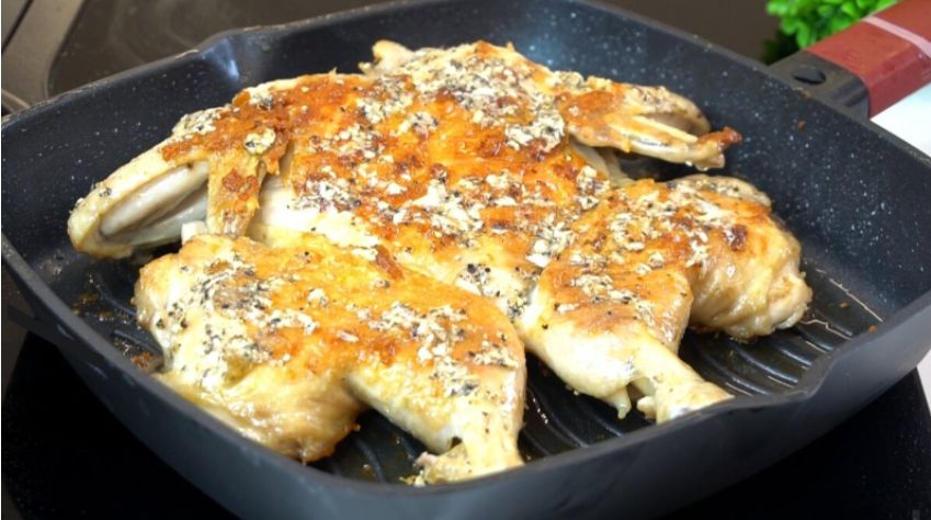 Цыпленок табака: секреты хрустящей корочки и сочного мяса