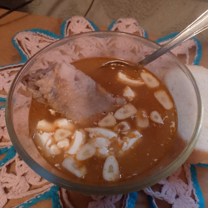 Как кошка стала незаменимым помощником в быту: забавные моменты из жизни