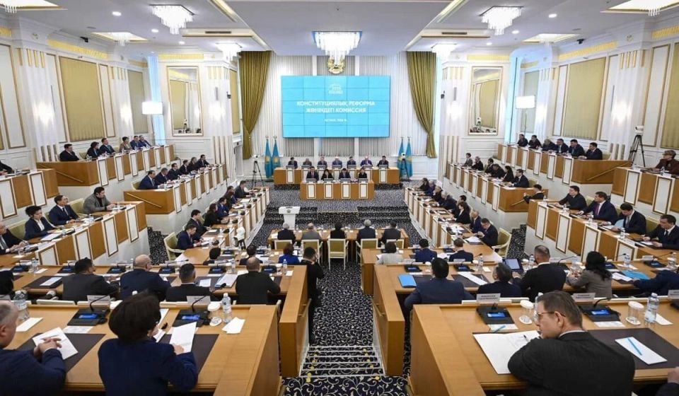 В Астане обсуждают поправки к Конституции через призму народной вовлеченности