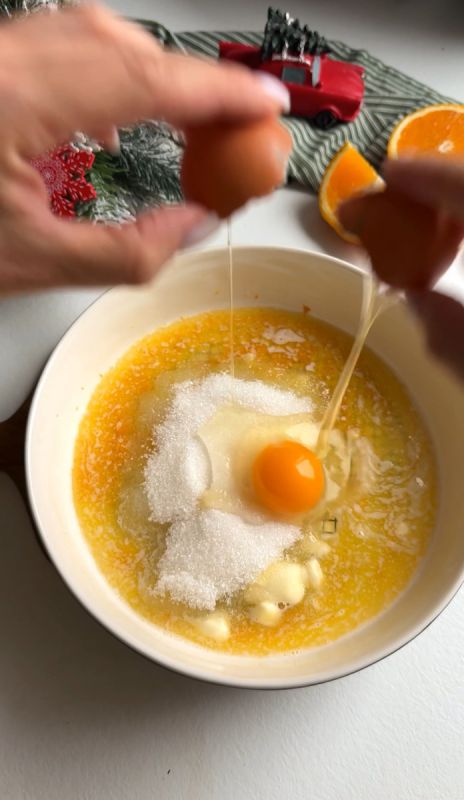 Нежнейший цитрусовый пирог, который создаст праздничное настроение