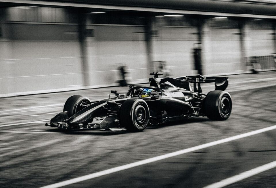 ����� ����� Aston Martin AMR26: ��� � ������� ������� ����� ����������� ������ �������